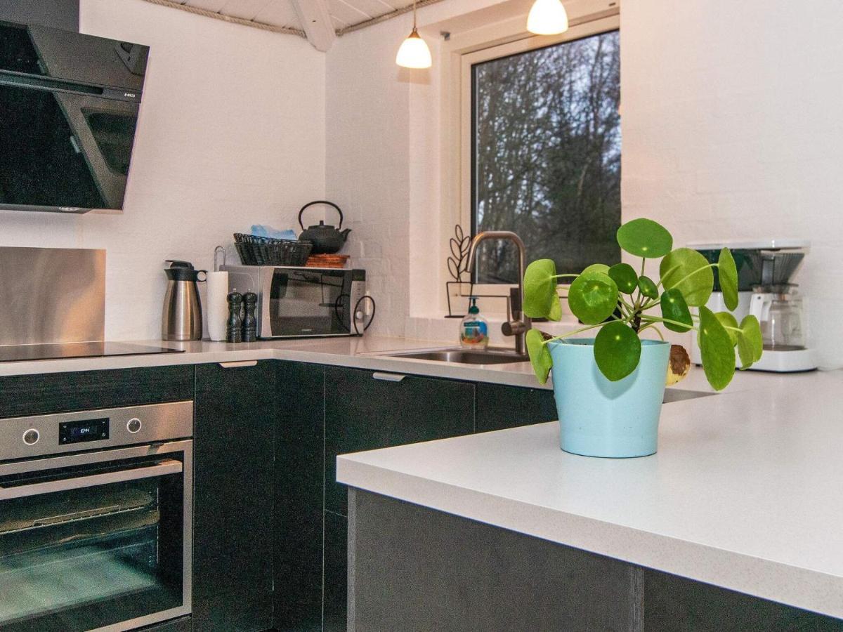 7 Person Holiday Home In Rsted Kare Exterior foto