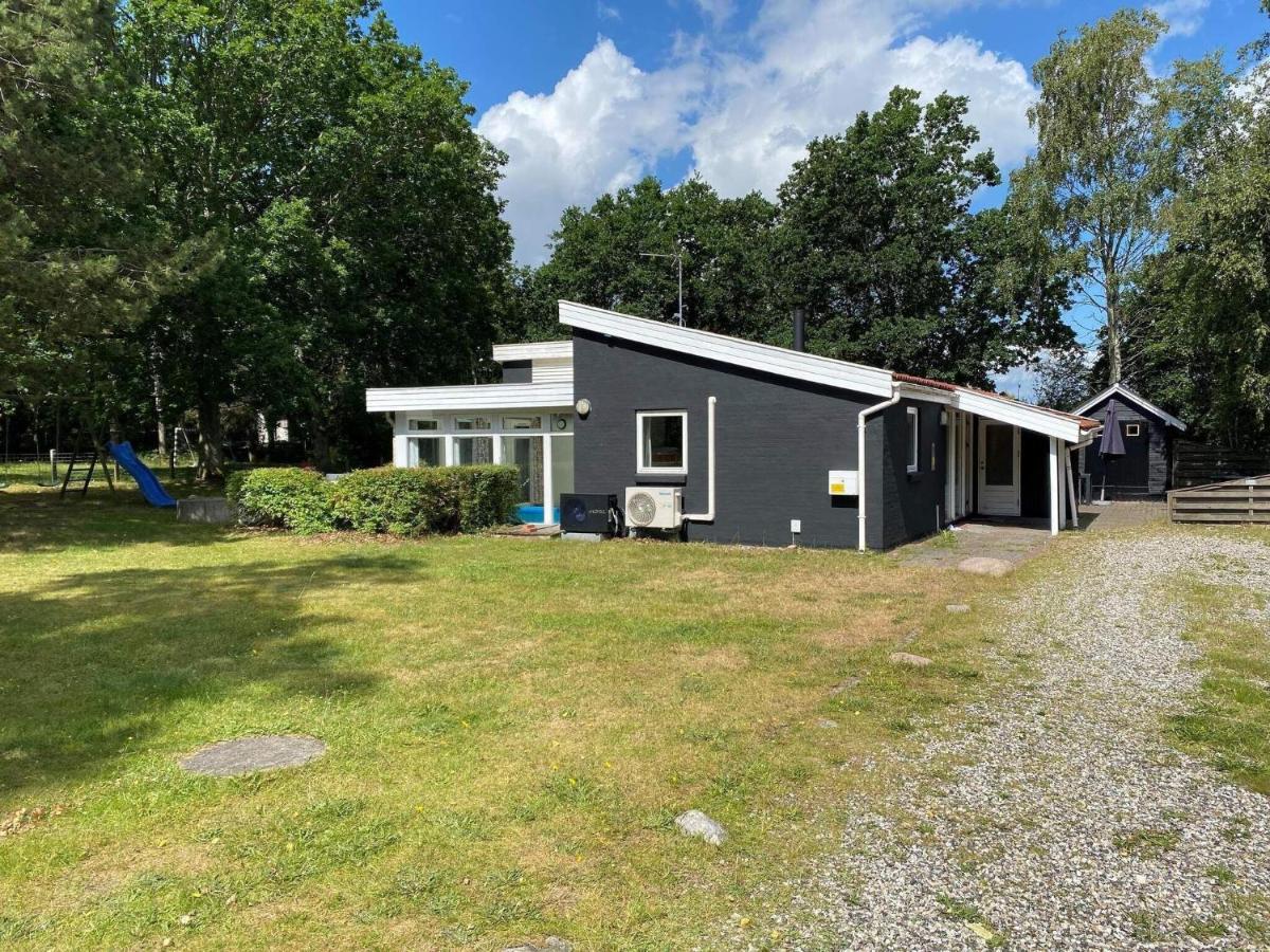 7 Person Holiday Home In Rsted Kare Exterior foto